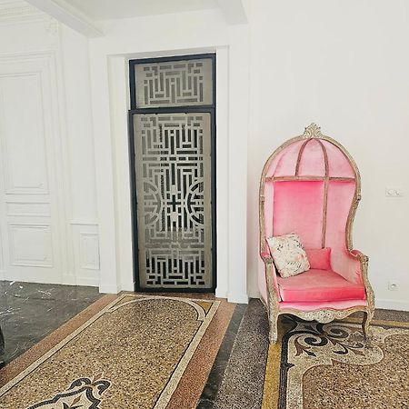 Chateau Grandclement Lyon Villeurbanne Niveau Rdc - Tresor Cache En Ville Avec Vue Piscine Et Parc Ngoại thất bức ảnh