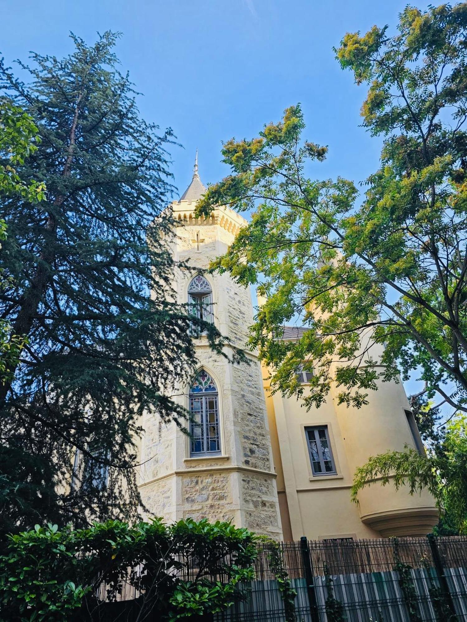 Chateau Grandclement Lyon Villeurbanne Niveau Rdc - Tresor Cache En Ville Avec Vue Piscine Et Parc Ngoại thất bức ảnh